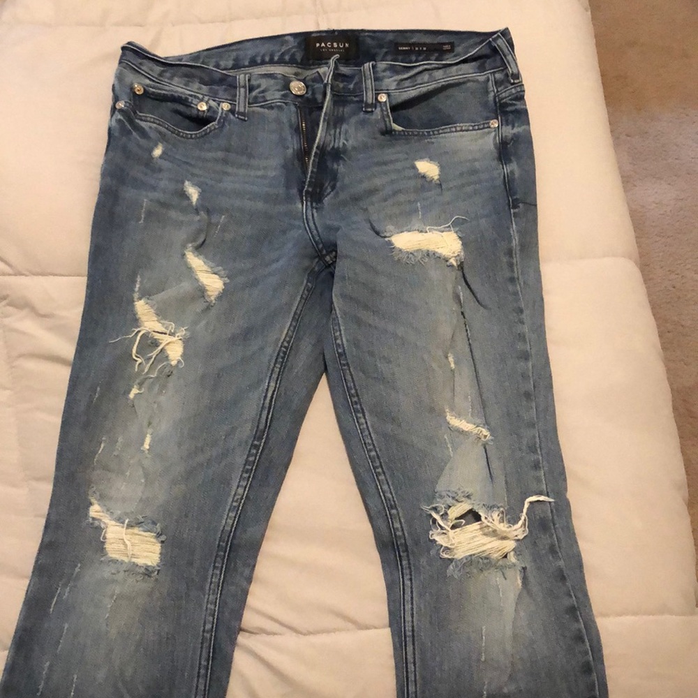 Skinny jeans